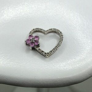 14k White Gold Diamonds and Rubies Heart and Flower Pendant Dainty Romantic 1.1g